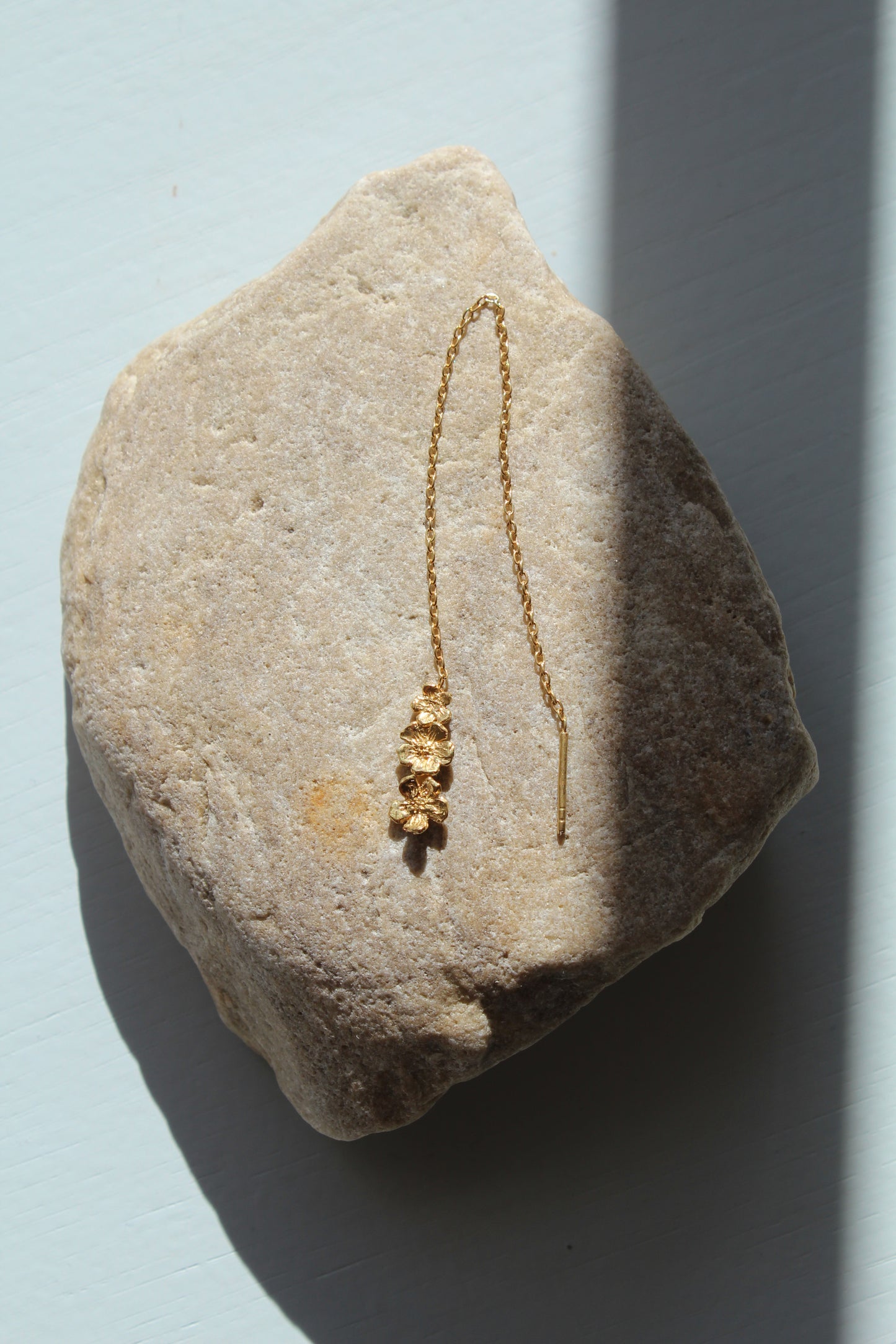 Trois Fleur Cerise Hanging Forgyldt