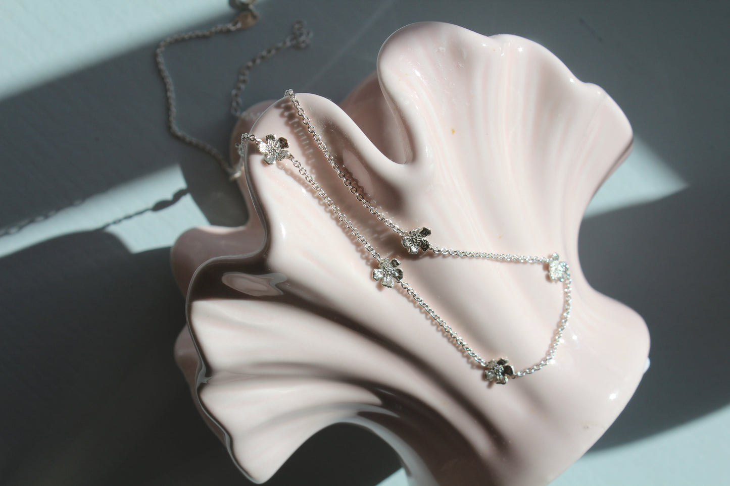 Fleur De Cerise Necklace Sølv