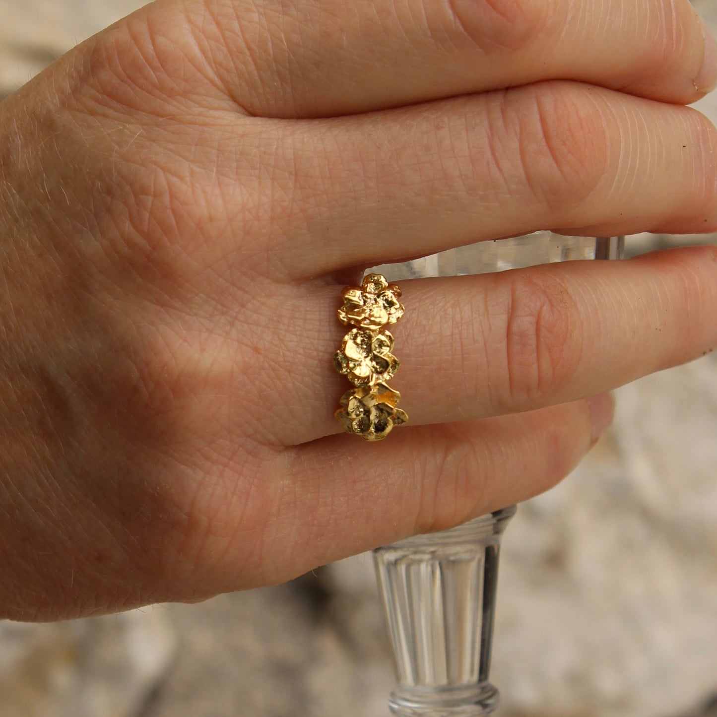 Trois Petites Fleurs Ring G